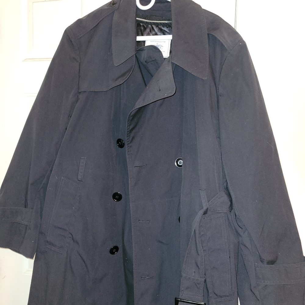 Mens American black trench coat 44S